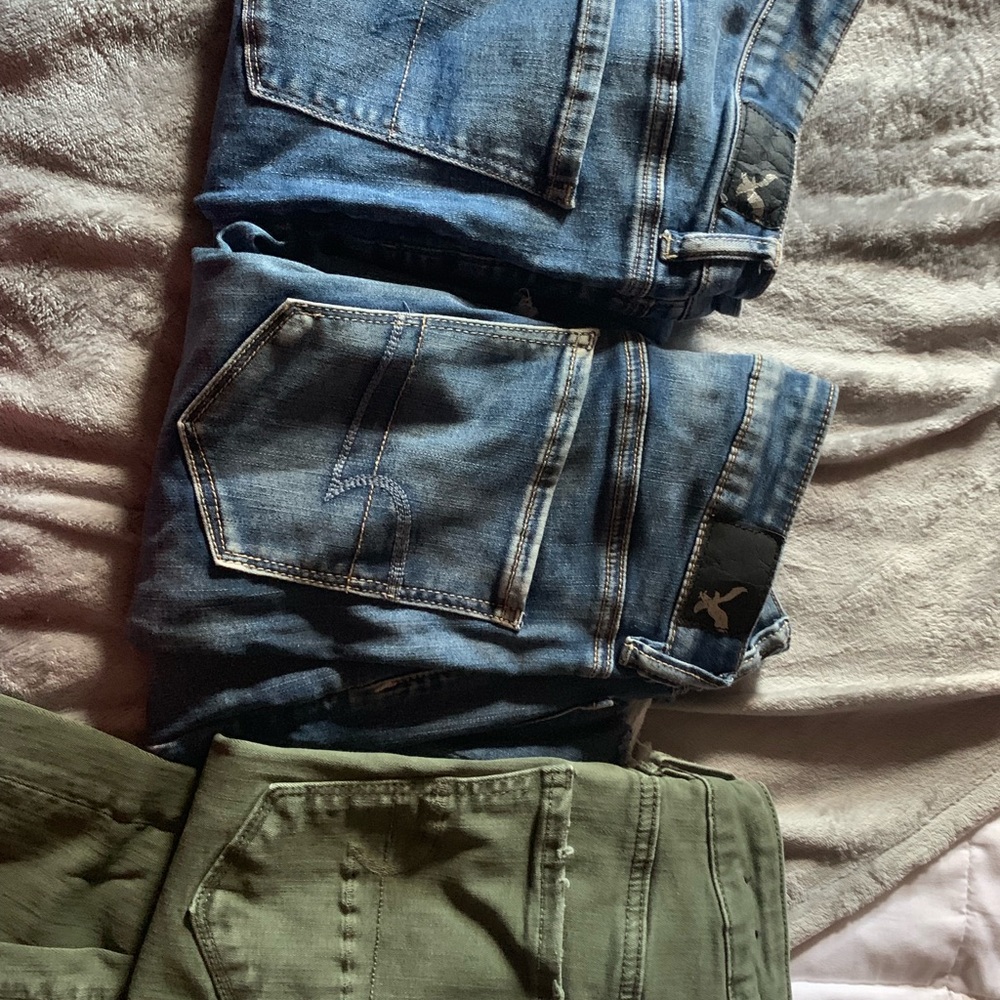 three pairs bundle American Eagle high rise jeans